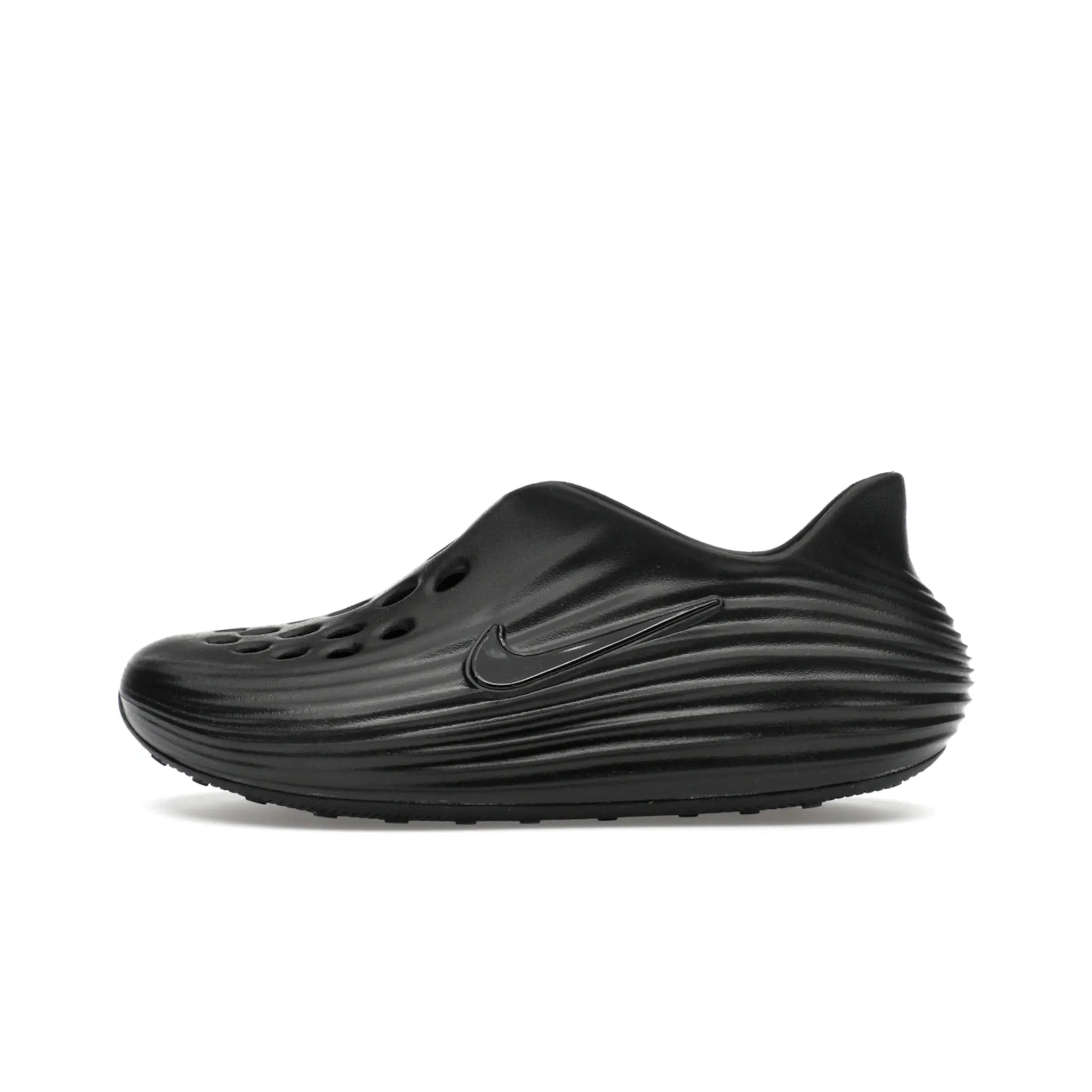 Nike ReactX Rejuven8 Triple Black