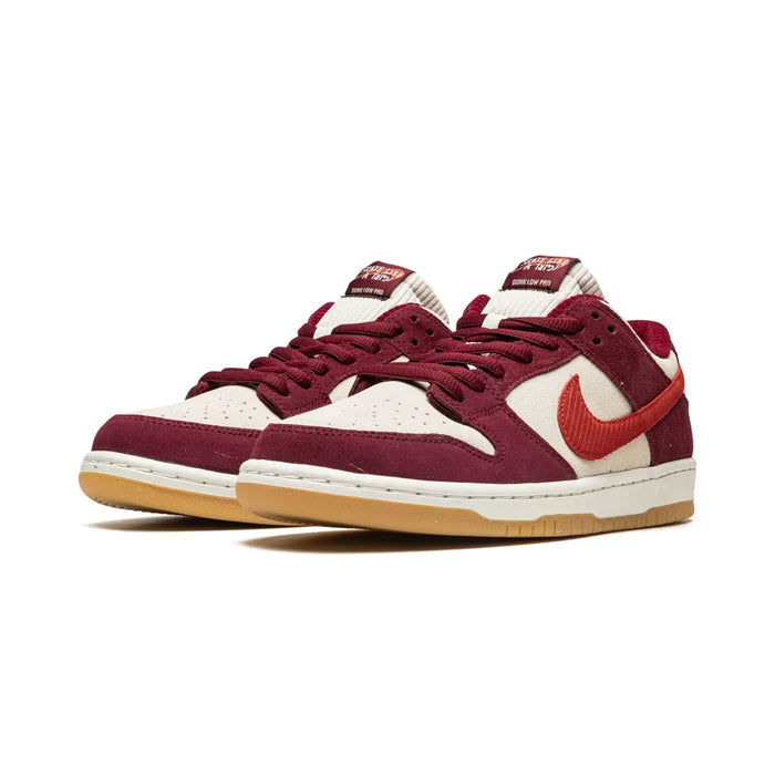 Nike SB Dunk Low Skate Like a Girl