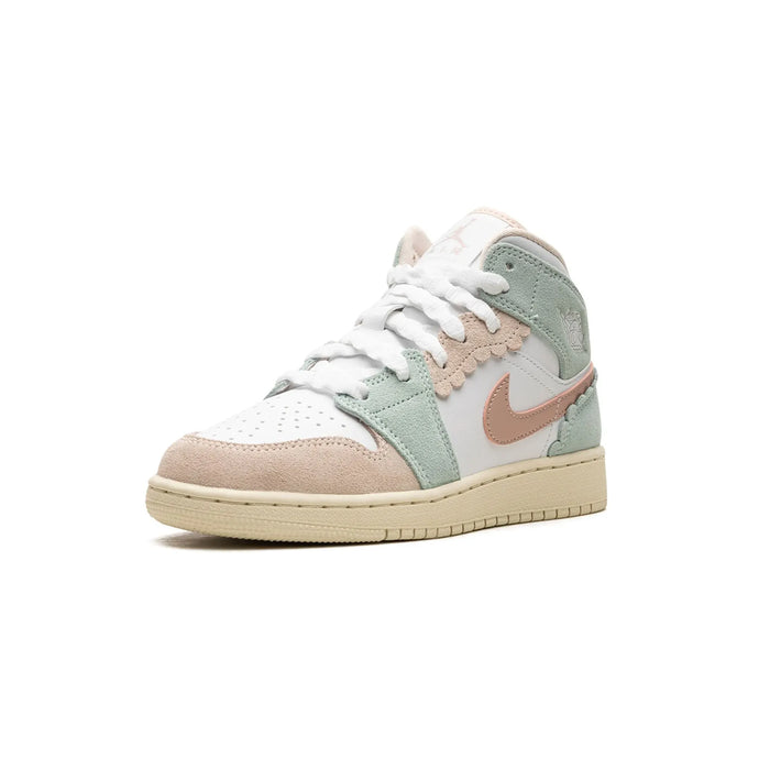 Jordan 1 Mid SE Pink Oxford (GS)