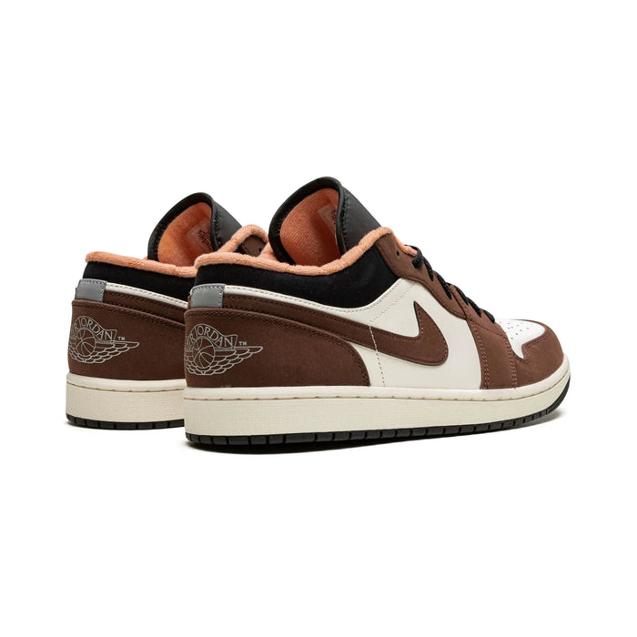 Jordan 1 Low Mocha