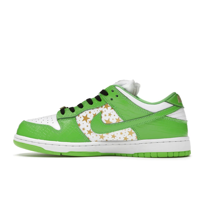 Nike SB Dunk Low Supreme Stars Mean Green (2021)