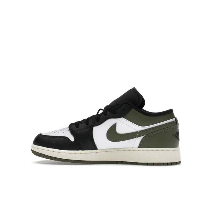 Jordan 1 Low Black Toe Medium Olive (GS)