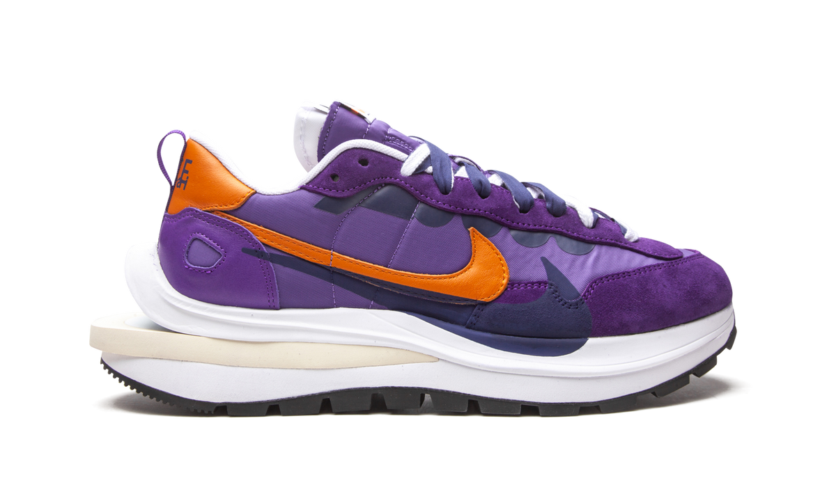 Nike Vaporwaffle sacai Dark Iris