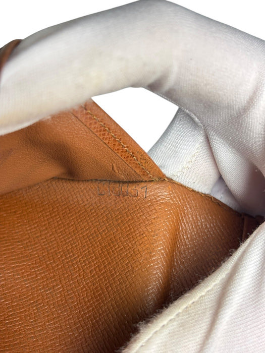 Louis Vuitton Monogram Brazza Wallet