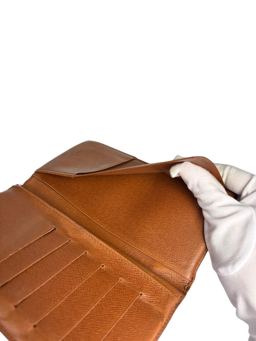Louis Vuitton Monogram Brazza Wallet
