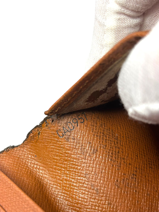 Louis Vuitton Porte Chequier Cartes Credit European Checkbook Wallet