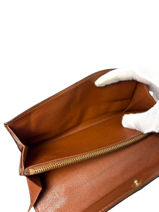 Louis Vuitton Sarah Wallet