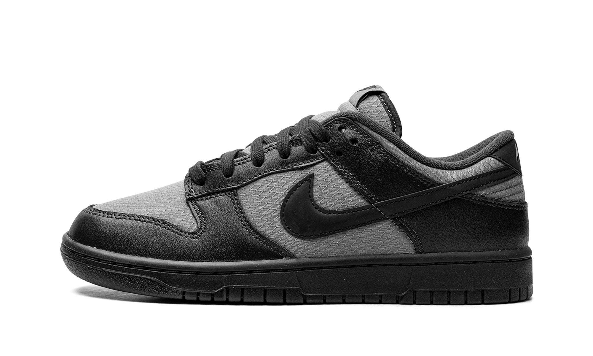 Nike Dunk Low Retro SE Off Noir Smoke Grey