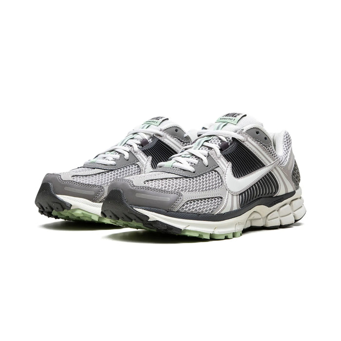 Nike Zoom Vomero 5 Cobblestone Flat Pewter (Women's)