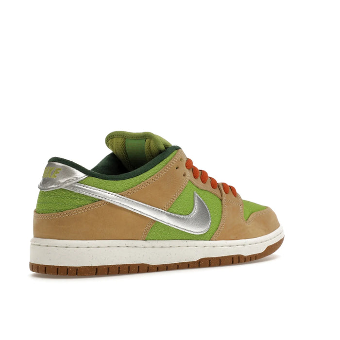 Nike SB Dunk Low Escargot