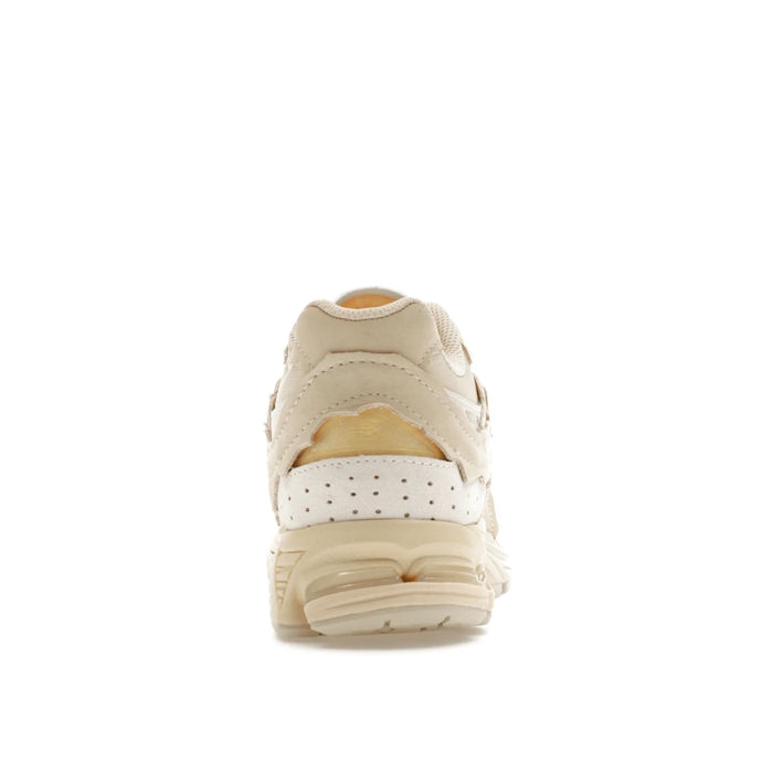 New Balance 2002R Protection Pack Sandstone