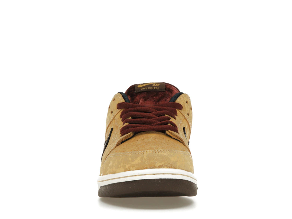 Nike SB Dunk Low City of Cinema