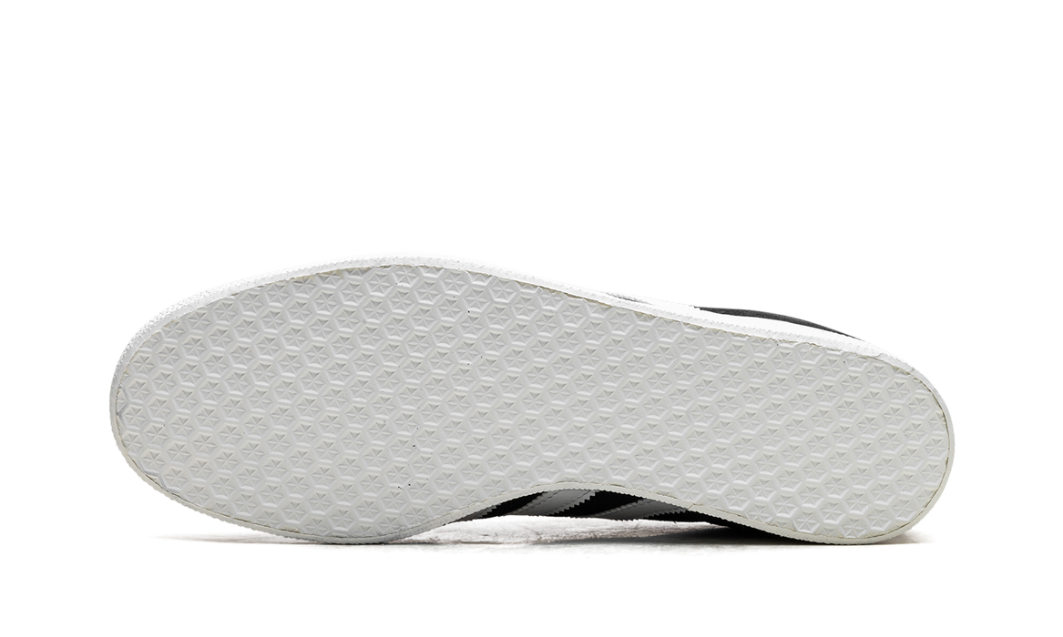 adidas Gazelle Core Black Cloud White Gold