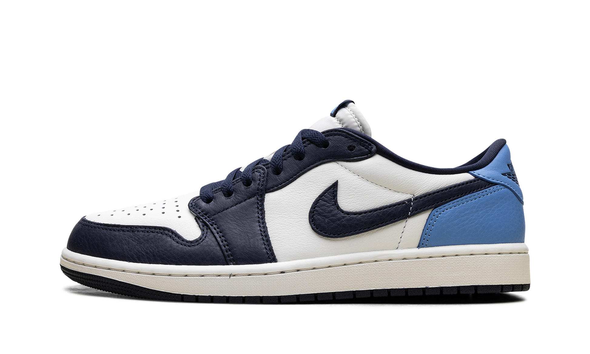 Jordan 1 Low OG Obsidian UNC