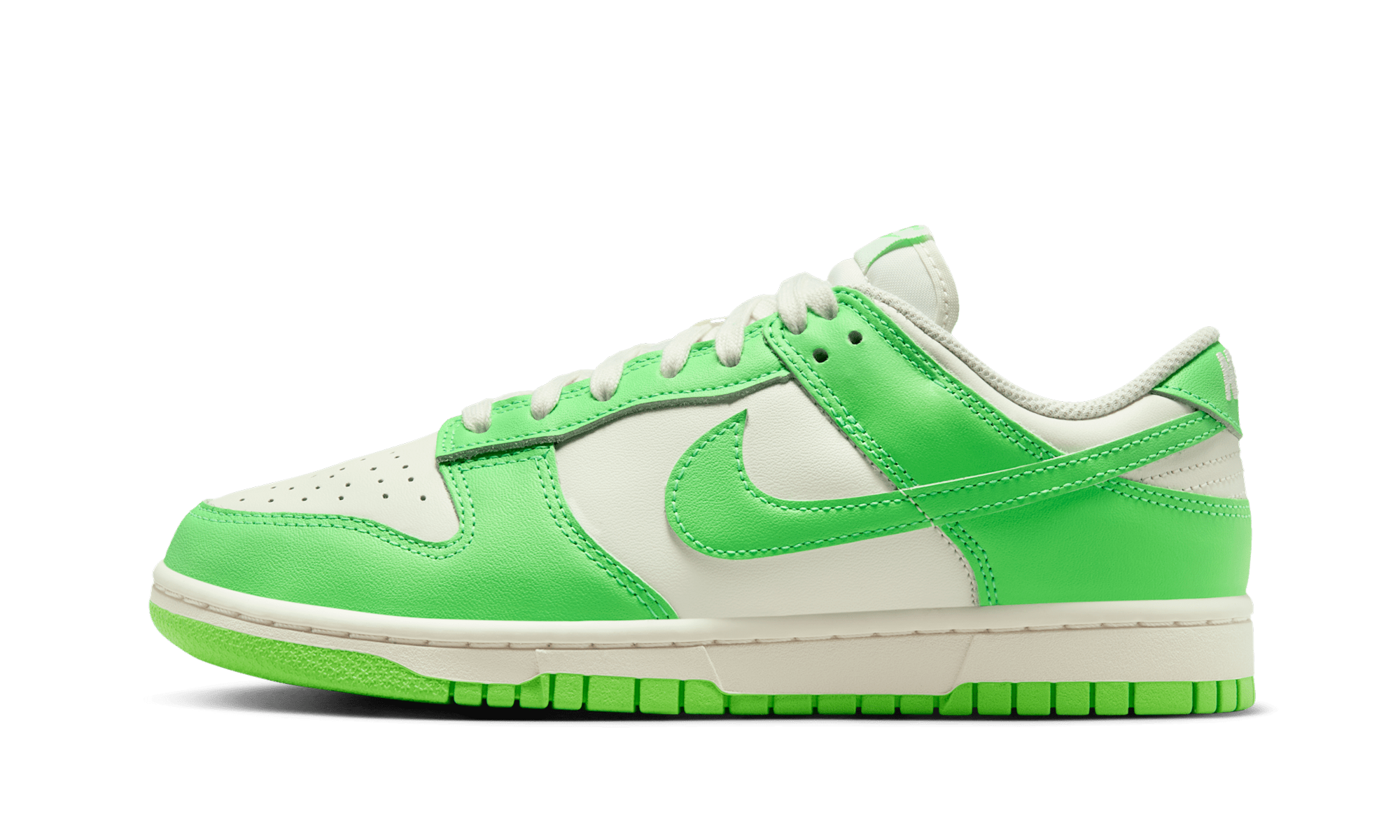 Nike Dunk Low Green Strike (Women's)