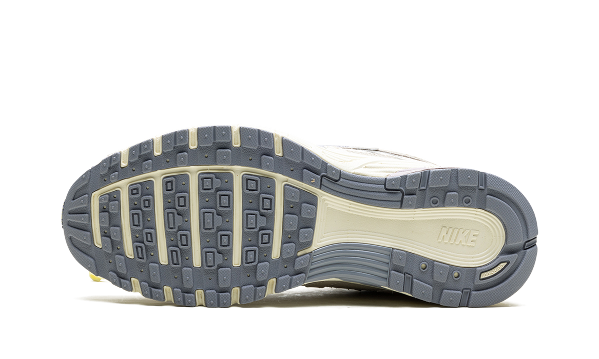 Nike P-6000 Light Bone (Women's)