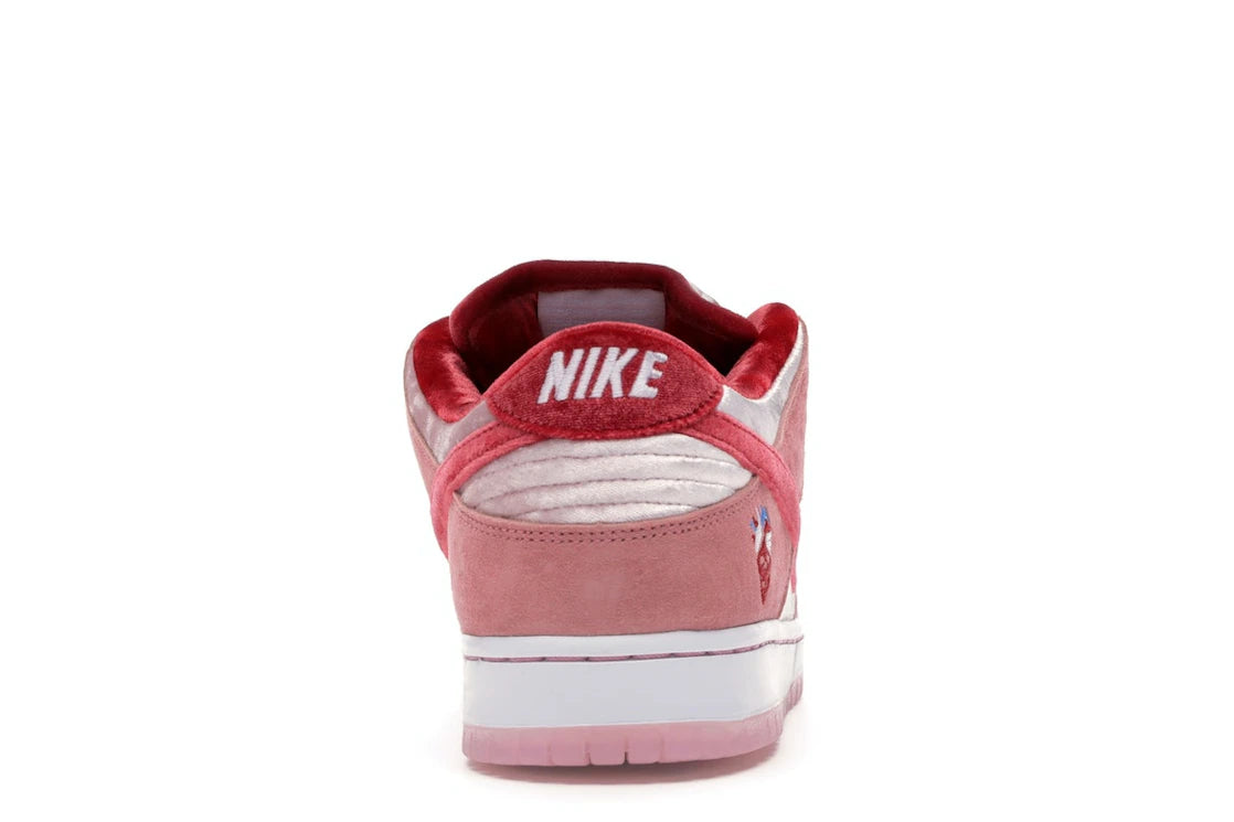 Nike SB Dunk Low StrangeLove Skateboards
