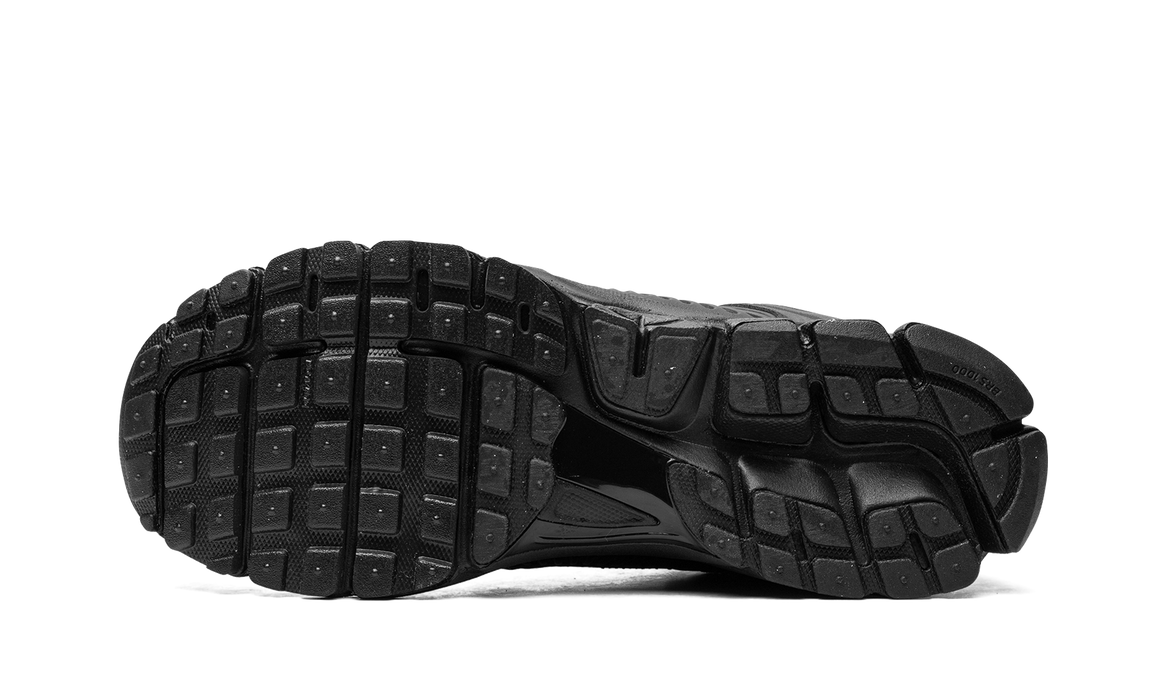 Nike Zoom Vomero 5 Triple Black