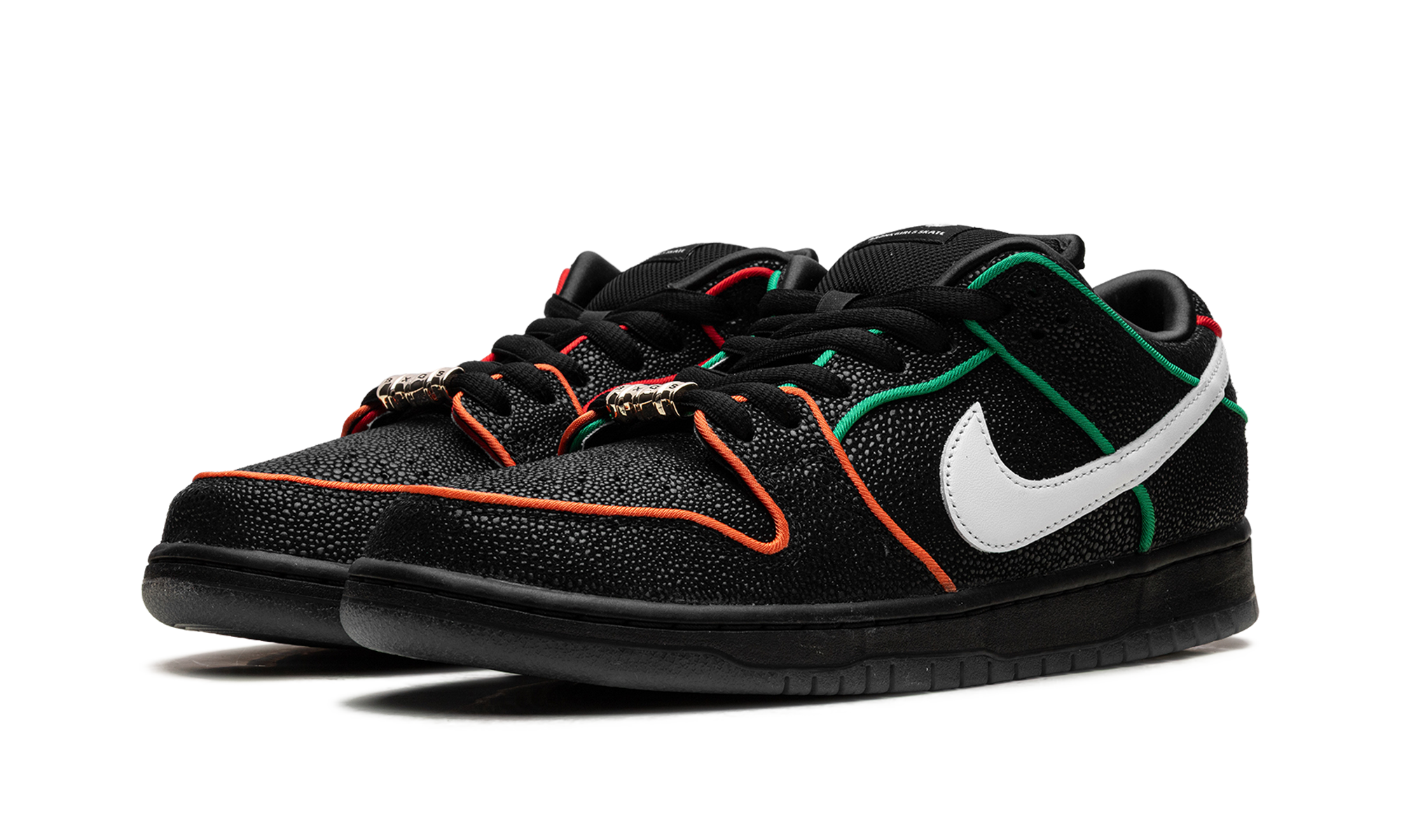 Nike SB Dunk Low Bronx Girls Skate