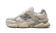 New Balance 9060 Moonbeam Sea Salt